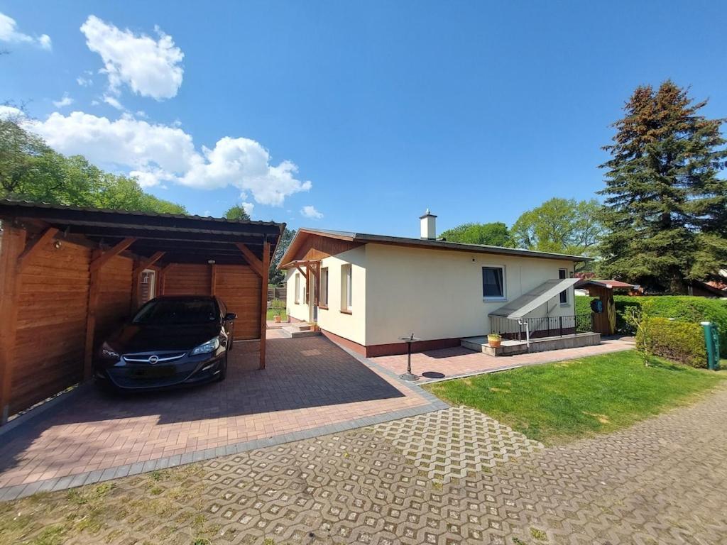 Ferienhaus Flessenow Am Schweriner See Exterior foto